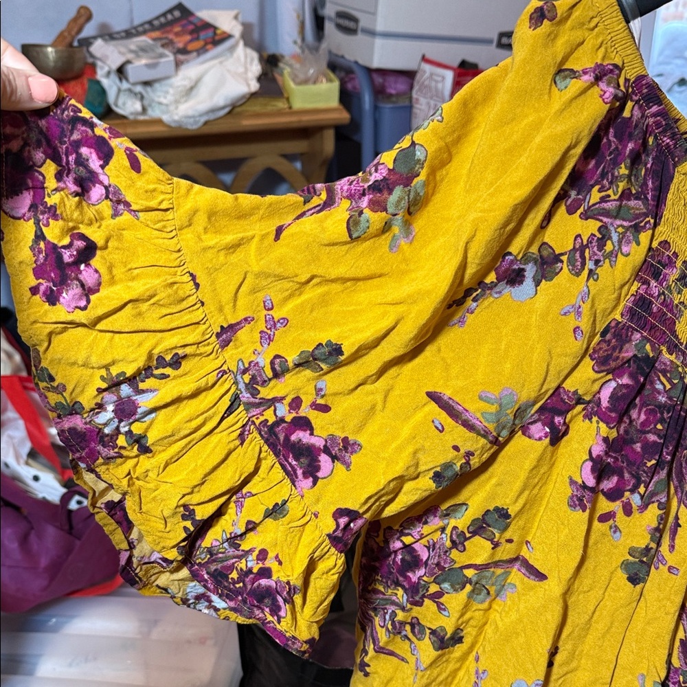 Floral Yellow Women's Top - Picture 3 of 3